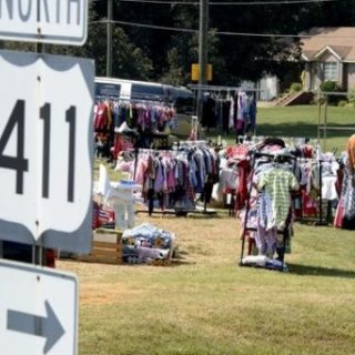 Many on Highway 411 Yard Sale open ahead of schedule