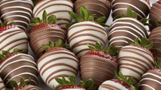 Taking Orders for Valentine’s Day Chocolate Covered Strawberries